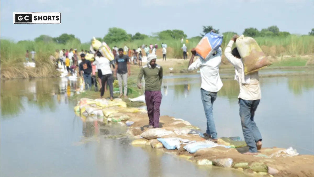 Agra Uttangan accident: मृतकों को कंप्रेसर से निकाला गया, 6 शव अभी भी फंसे