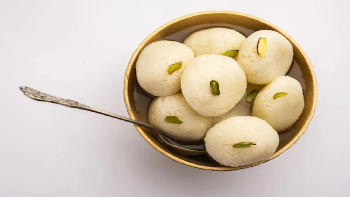 Diwali Food Items List: बच्चों और परिवार के लिए आसान शाकाहारी रेसिपी और मिठाइयाँ