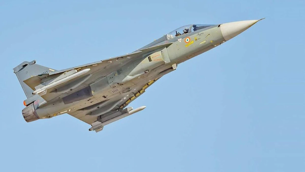 24 साल में 2 हादसे Tejas से जुड़ी 5 चौंकाने वाली बातें