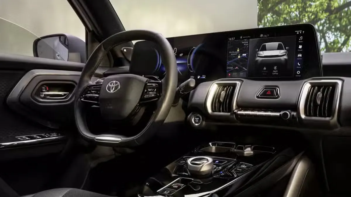 Toyota Urban Cruiser EV मॉडर्न डिजाइन और लंबी रेंज के साथ SUV बाजार में हलचल